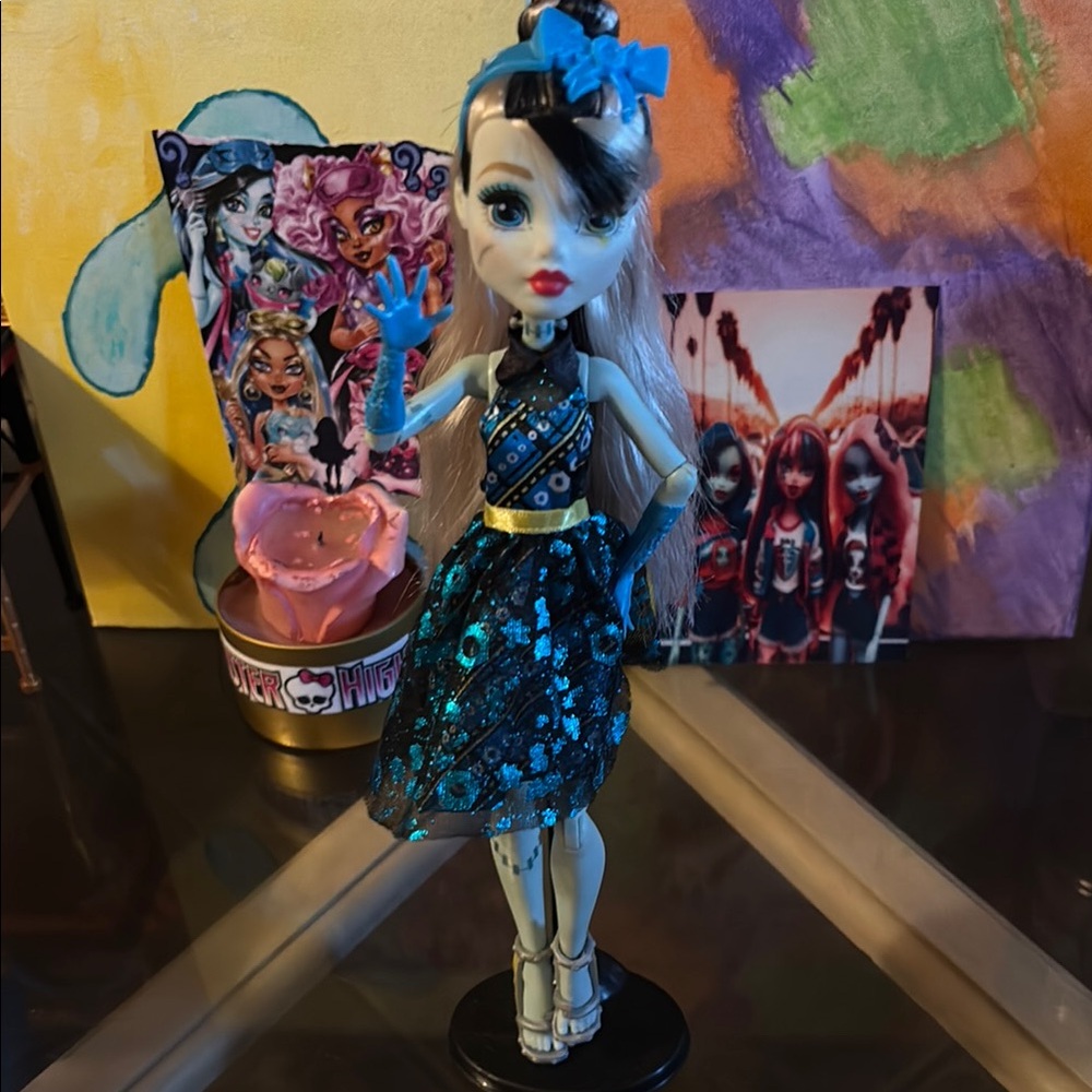 Frankie Welcome to Monster High!